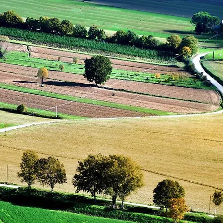 Al Castello Bed and Breakfast
