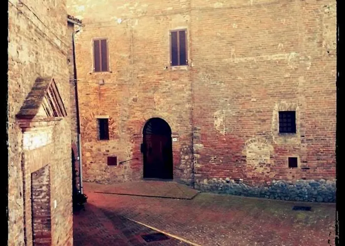 Al Castello 2* Fabro